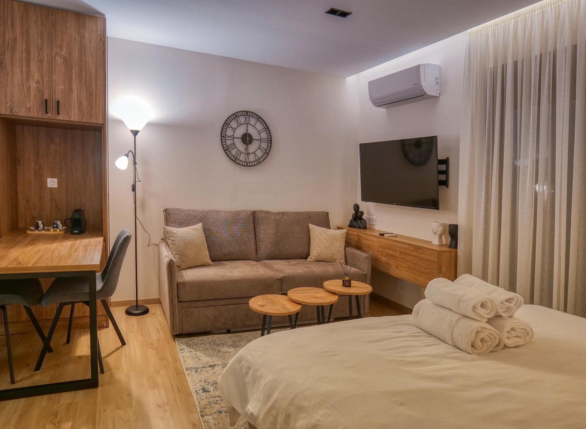 Harmony Center Luxury Apartment Комотини Экстерьер фото